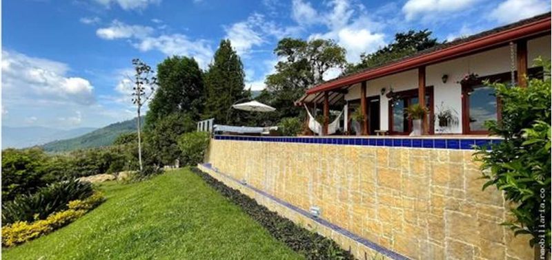 Casa en Venta en Envigado, Las Palmas-24