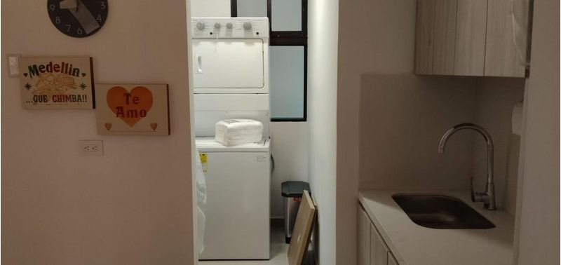 Apartamento en Venta en Medellín, Laureles-2