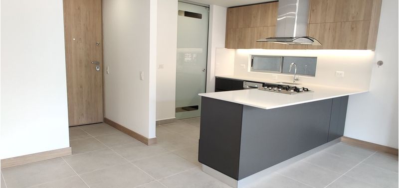 Apartamento en Venta en Medellín, El Poblado-0