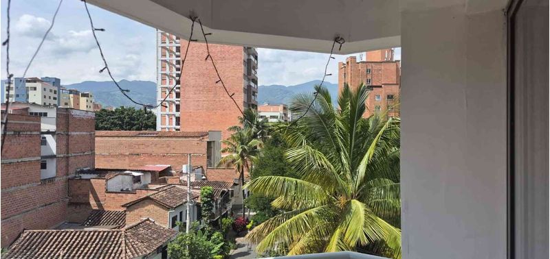 Apartamento en Venta en Medellín, Estadio-0