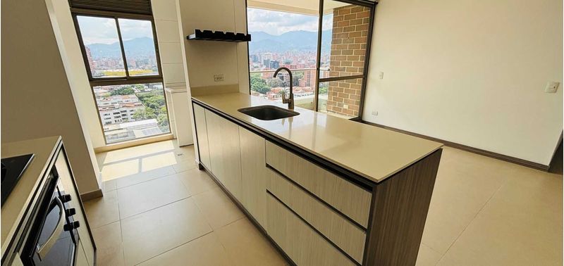 Apartamento en Venta en Medellín, Suramericana