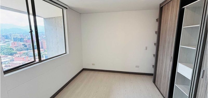 Apartamento en Venta en Medellín, Suramericana-11