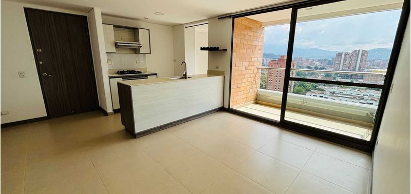 Apartamento en Venta en Medellín, Suramericana-15