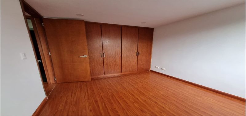 Apartamento en Venta en Bogotá, D.C., El Verbenal-Usaquén-6