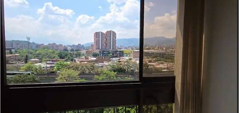 Apartamento en Venta en Medellín, Los Libertadores-2