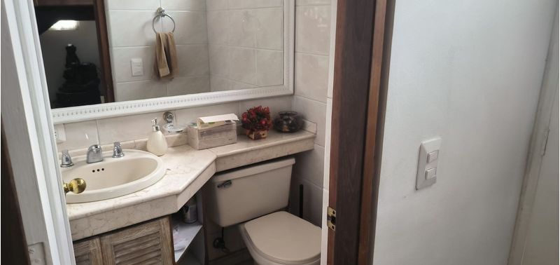 Casa en Venta en Medellín, Las Lomas-14