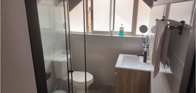Casa en Venta en Medellín, Las Lomas-15
