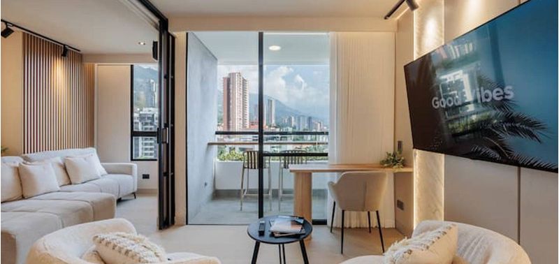 Apartamento en Venta en Medellín, Los Balsos-1