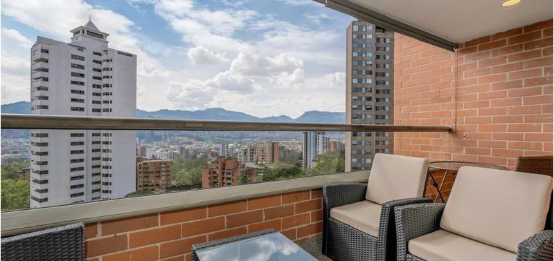 Apartamento en Venta en Medellín, El Poblado-0