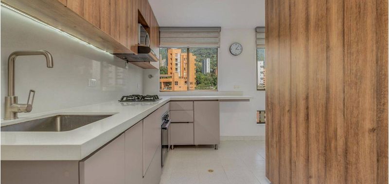 Apartamento en Venta en Medellín, El Poblado-12