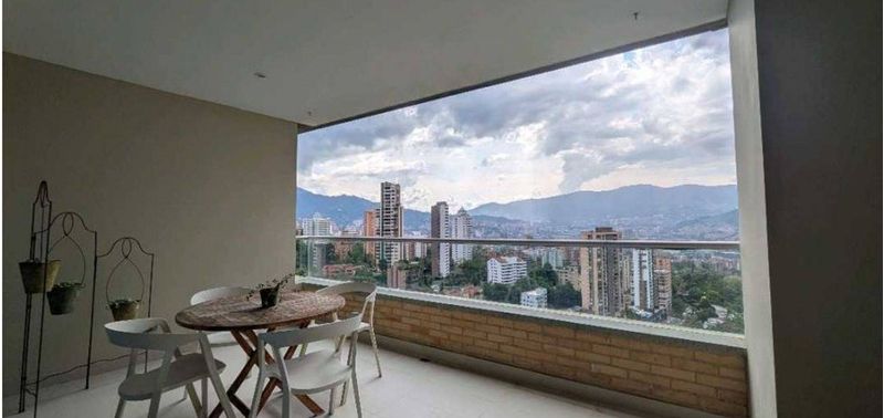 Apartamento en Venta en Medellín, Los Balsos
