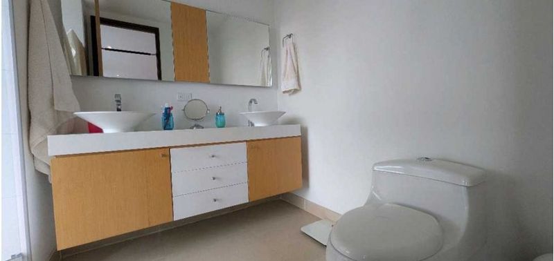 Apartamento en Venta en Medellín, Los Balsos-5