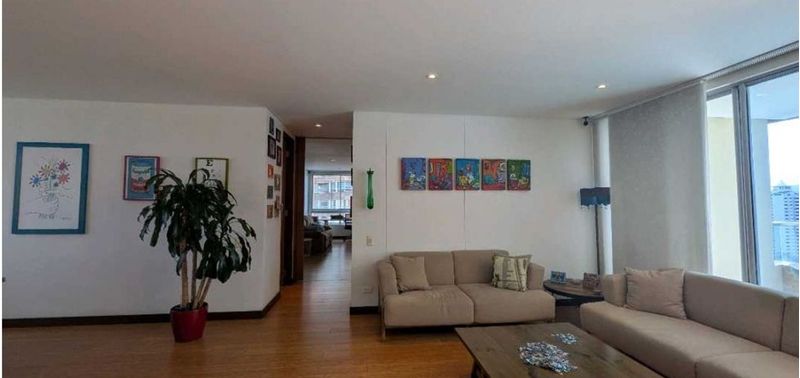 Apartamento en Venta en Medellín, Los Balsos-13