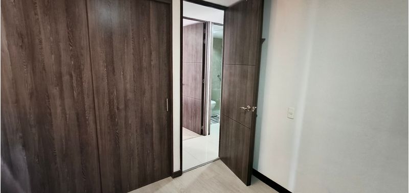 Apartamento en Venta en Sabaneta, Calle Larga-3