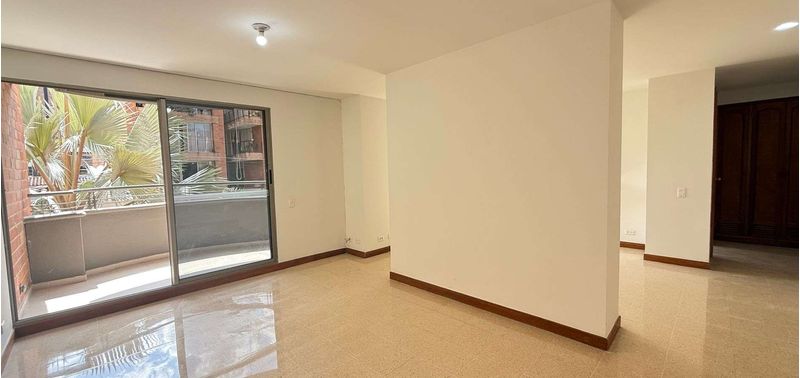 Apartamento en Venta en Medellín, Laureles-9