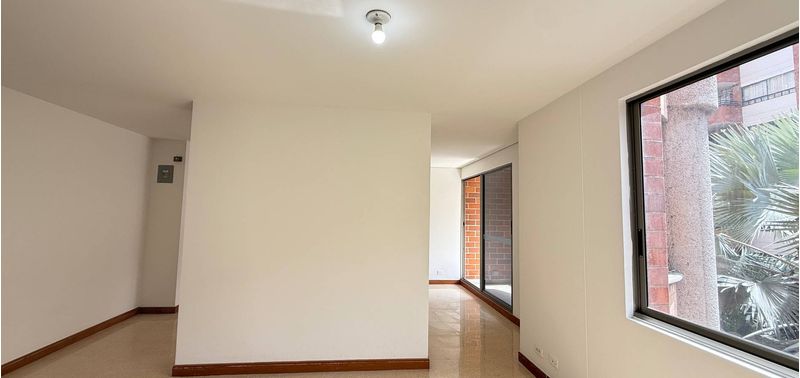 Apartamento en Venta en Medellín, Laureles-11