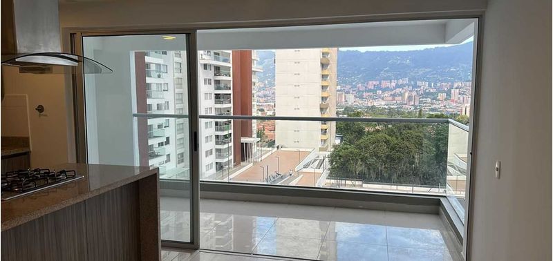 Apartamento en Venta en Itagüí, Itaguí-0