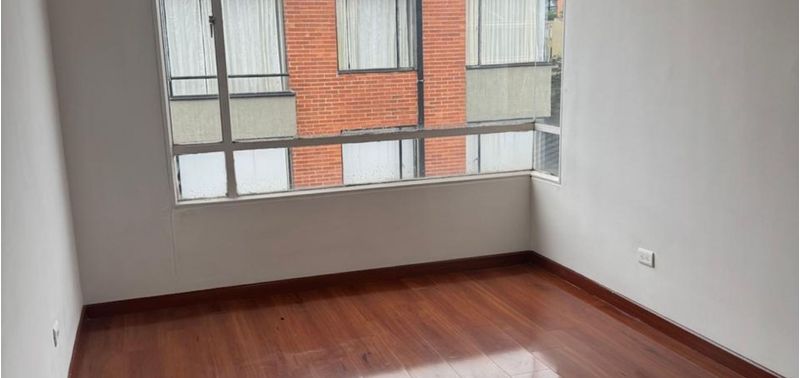Apartamento en Venta en Bogotá, D.C., La colina-3