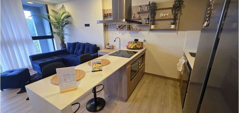 Apartamento en Venta en Medellín, Altos del Poblado-1