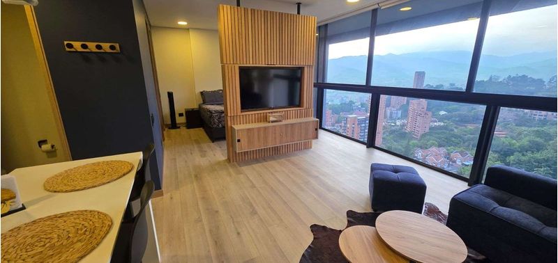 Apartamento en Venta en Medellín, Altos del Poblado-6