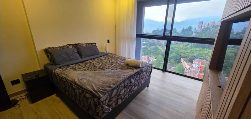 Apartamento en Venta en Medellín, Altos del Poblado-7