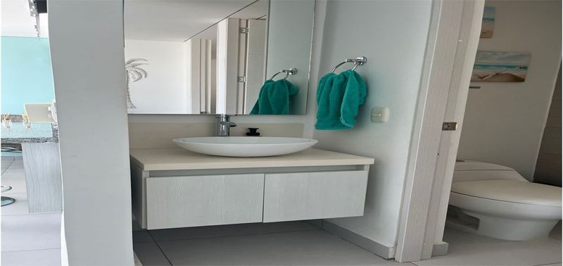 Apartamento en Venta en Santa Marta, Rodadero Sur-11