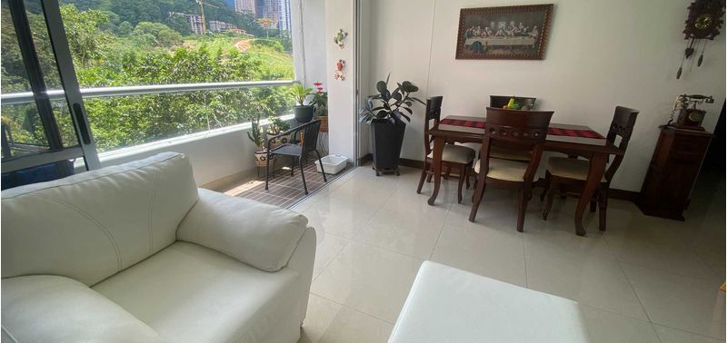 Apartamento en Venta en Sabaneta, Tres Esquinas