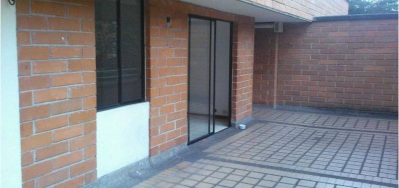 Apartamento en Venta en Medellín, Belén Loma de los Bernal-3