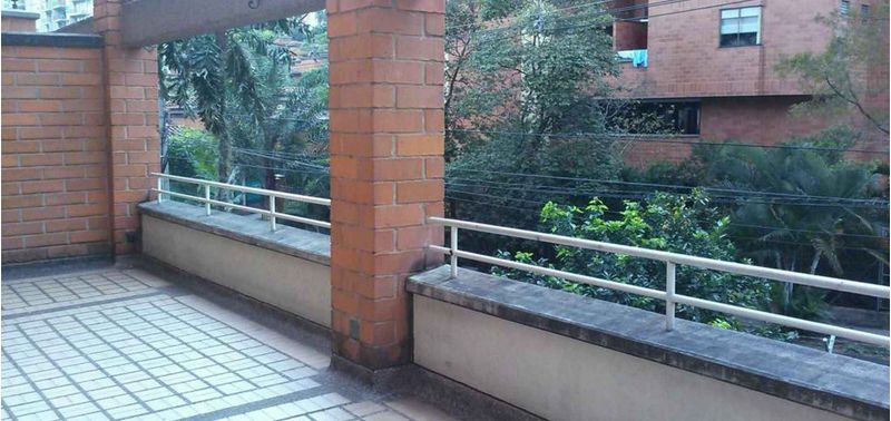 Apartamento en Venta en Medellín, Belén Loma de los Bernal-4