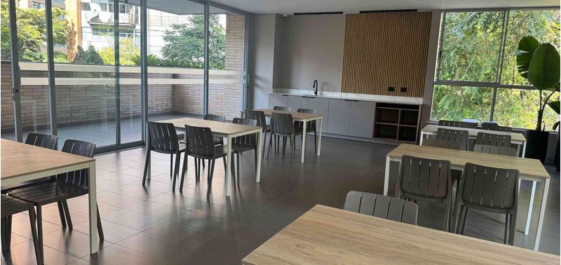 Apartamento en Venta en Medellín, El Poblado-12