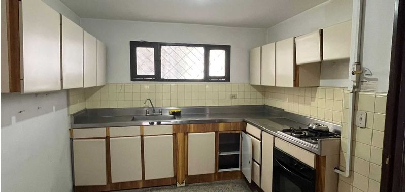 Apartamento en Venta en Medellín, Conquistadores-1