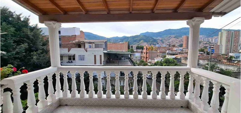 Apartamento en Venta en Medellín, Santa Mónica-1