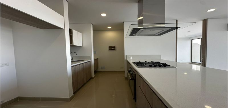 Apartamento en Venta en Santa Marta, Rodadero Sur-0