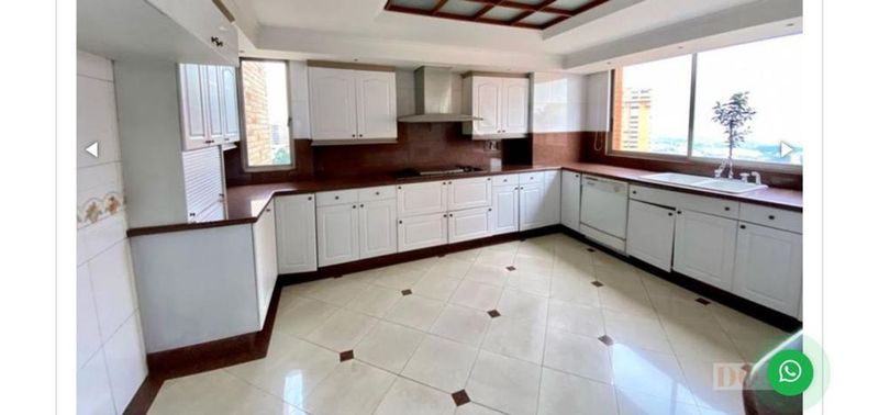 Apartamento en Venta en Medellín, El Poblado-10