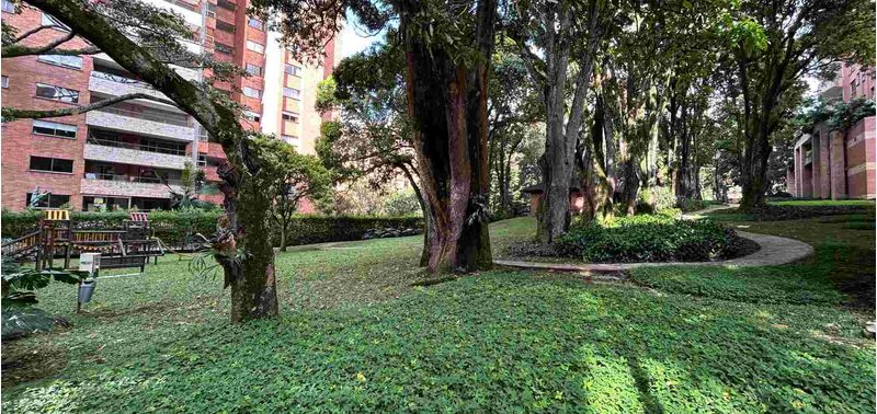 Apartamento en Venta en Medellín, El Poblado-17