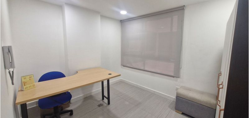 Oficina en Venta en Bogotá, D.C., Puente Largo