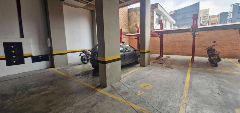 Oficina en Venta en Bogotá, D.C., Puente Largo-2