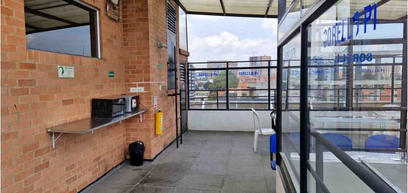 Oficina en Venta en Bogotá, D.C., Puente Largo-10