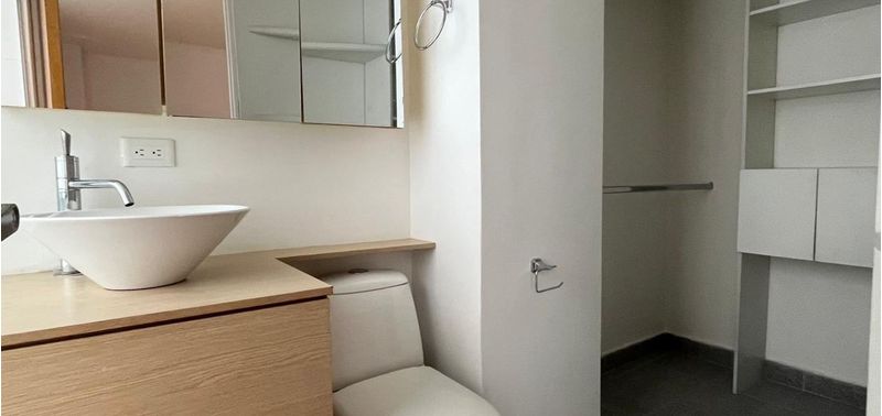 Apartamento en Venta en Medellín, Los Balsos-7
