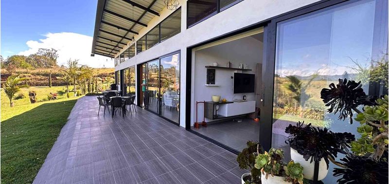 Casa en Venta en El Carmen De Viboral, El Carmen de Viboral-1