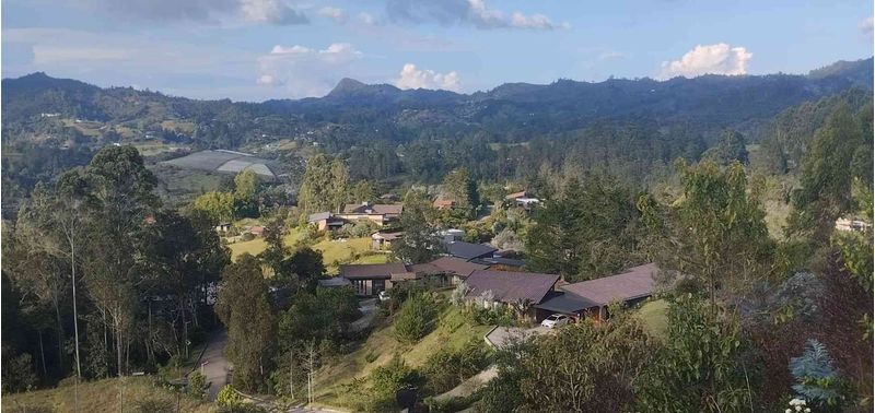Lote en Venta en Retiro, Lejos del Nido-3