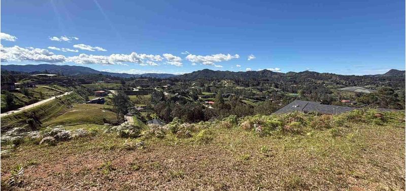 Lote en Venta en Retiro, Lejos del Nido-9
