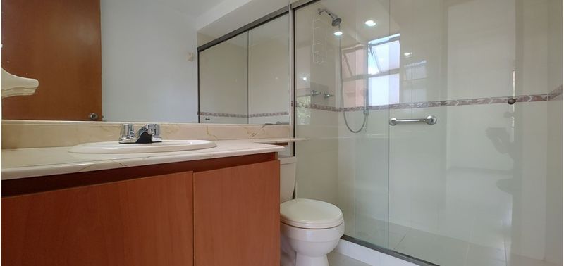 Apartamento en Venta en Medellín, La Frontera-11