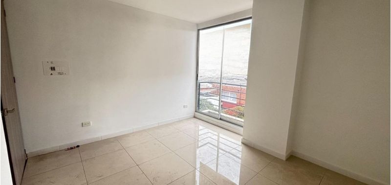 Oficina en Venta en Bogotá, D.C., Pontevedra
