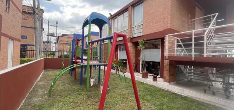Casa en Venta en Bogotá, D.C., Villas de Granada-11