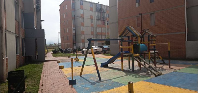 Apartamento en Venta en Bogotá, D.C., Compartir-1
