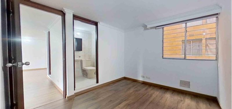Apartamento en Venta en Bogotá, D.C., San Antonio Noroccidental-3