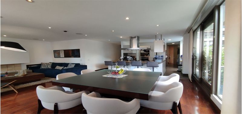 Apartamento en Venta en Bogotá, D.C., Chico Navarra Carrera 23 Calle 101-6