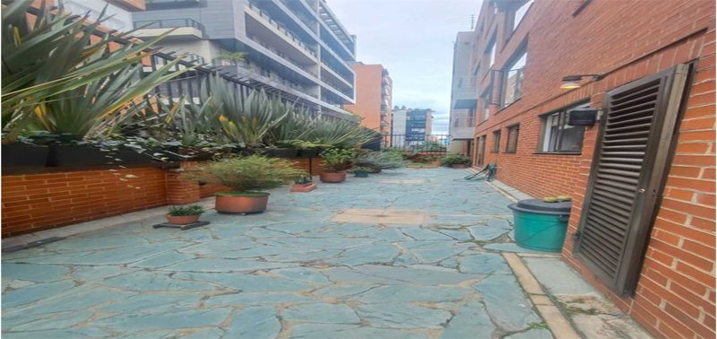 Apartamento en Venta en Bogotá, D.C., Virrey-23