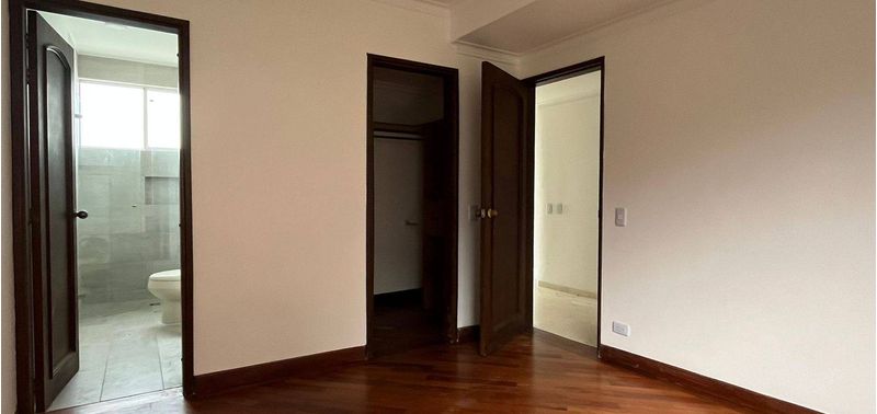 Apartamento en Venta en Medellín, El Poblado-12